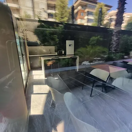 Royal Exclusive Kleopatra, Διαμέρισμα *