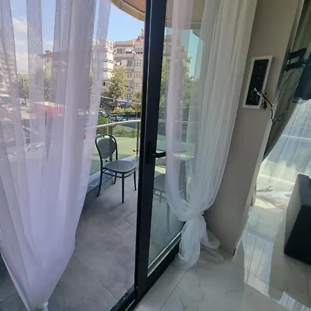 Royal Exclusive Kleopatra, Apartment